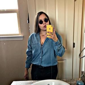 Meet your Posher, Gabby